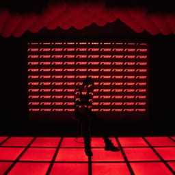 RUNRUNRUN album cover