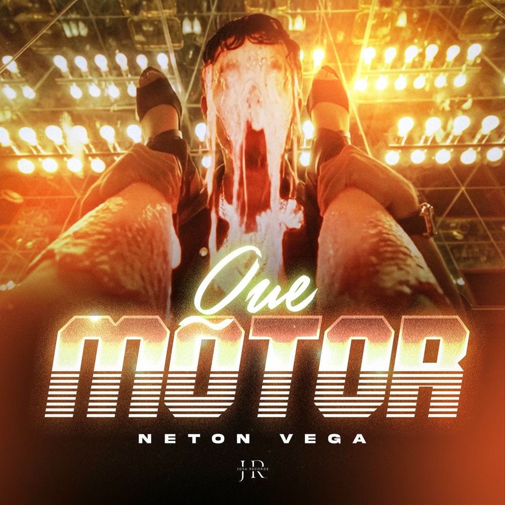 Que Motor cover