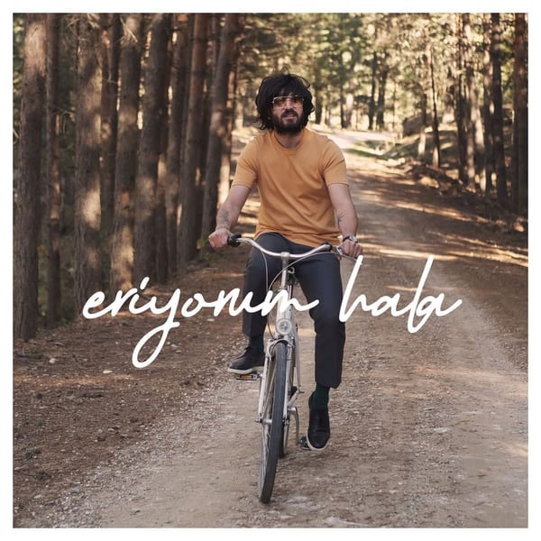 Eriyorum Hala cover