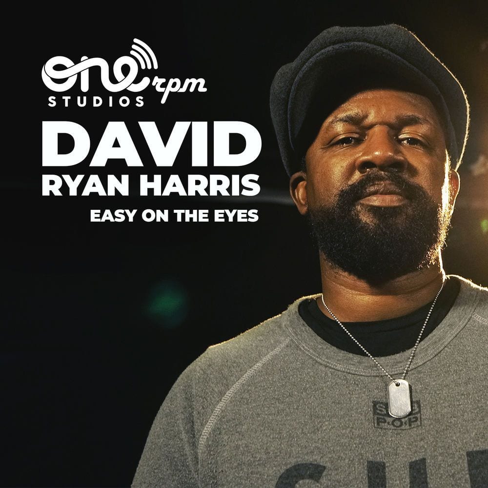 Easy on the Eyes (Acoustic) (Live) cover