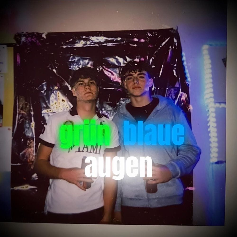 grünblaue augen cover