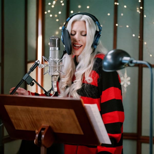 Santa Claus Is Coming To Town cover