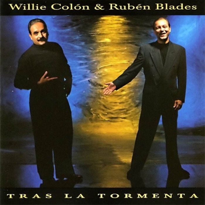 Tras la Tormenta cover