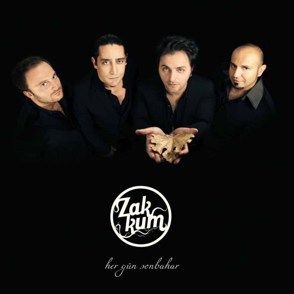 Her Gün Sonbahar cover