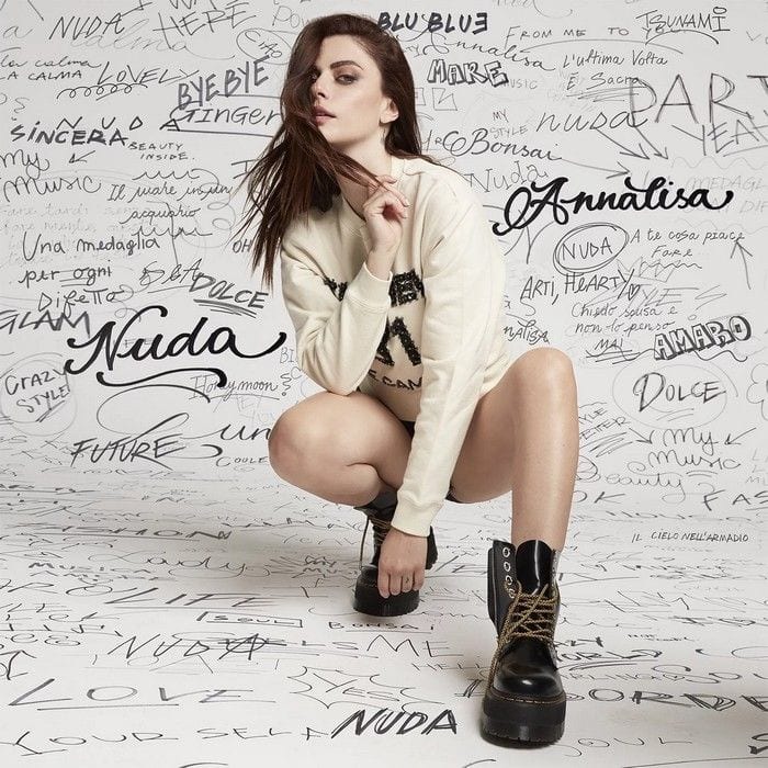 Nuda cover