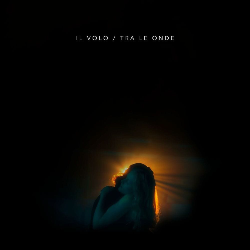 Tra le onde cover