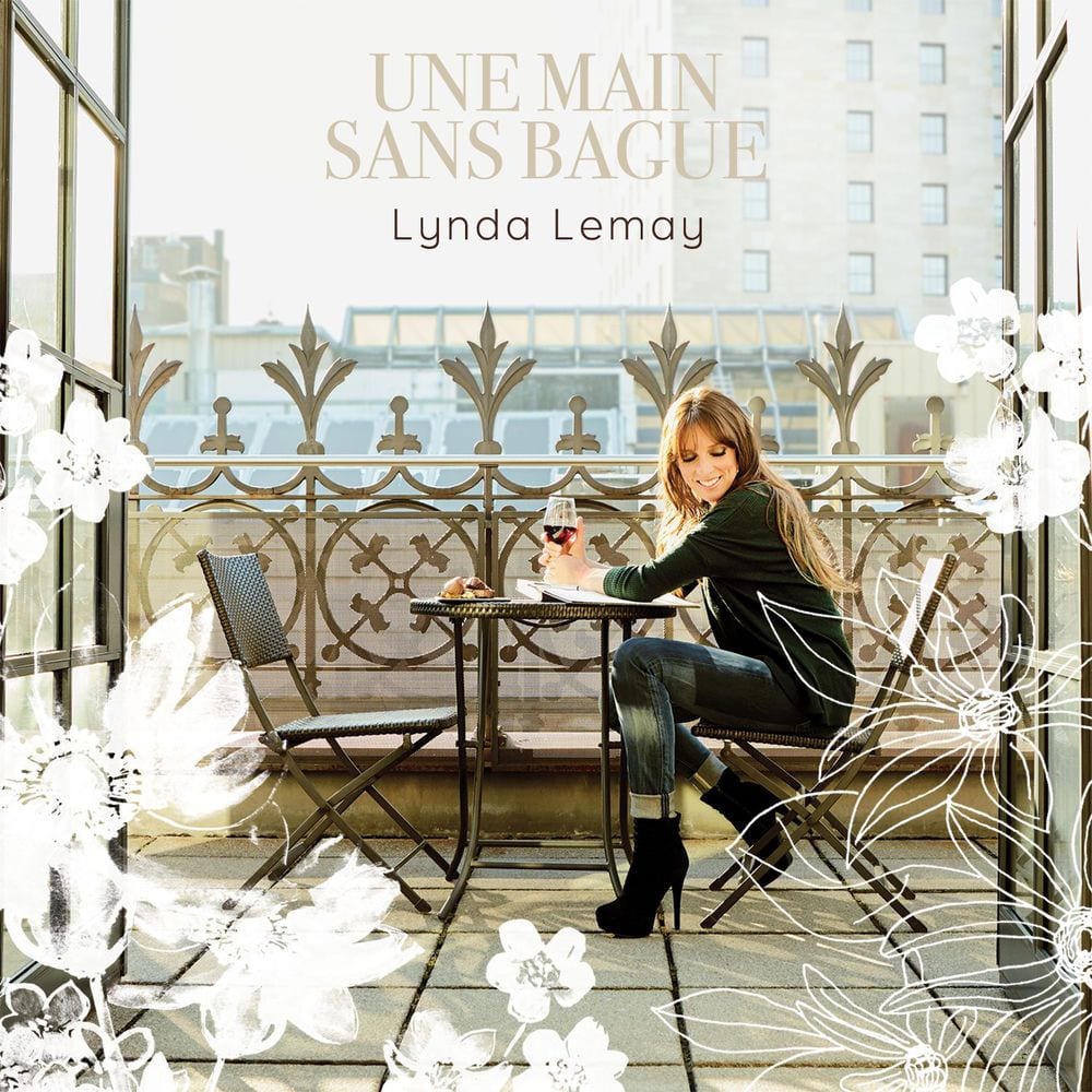 Une main sans bague cover