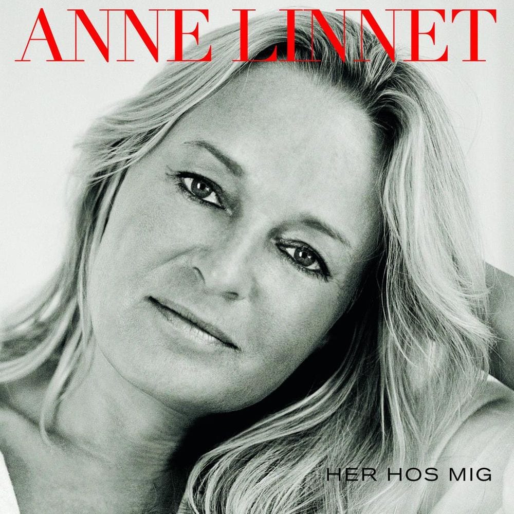 Her hos mig cover