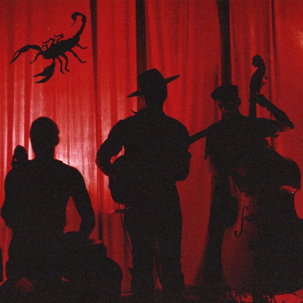 Alacrán cover