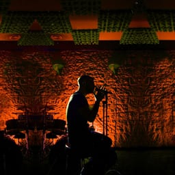 Che si' (Versions) album cover