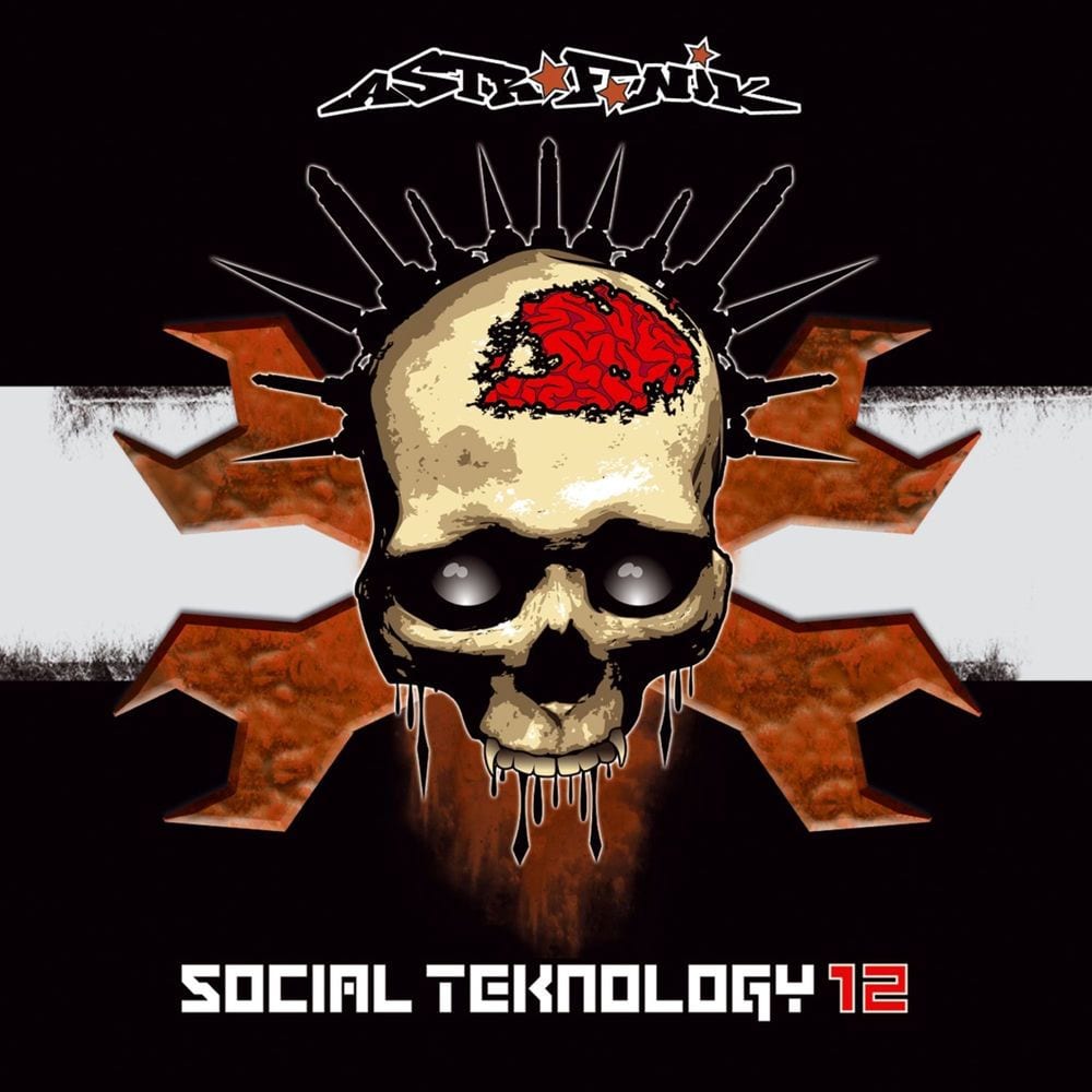 Social Teknology 12 cover