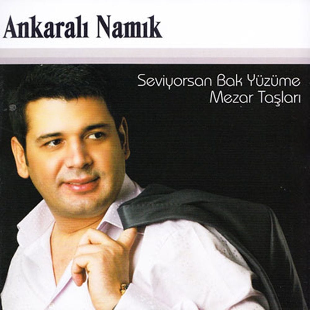 Seviyorsan Bak Yüzüme / Mezar Taşları cover