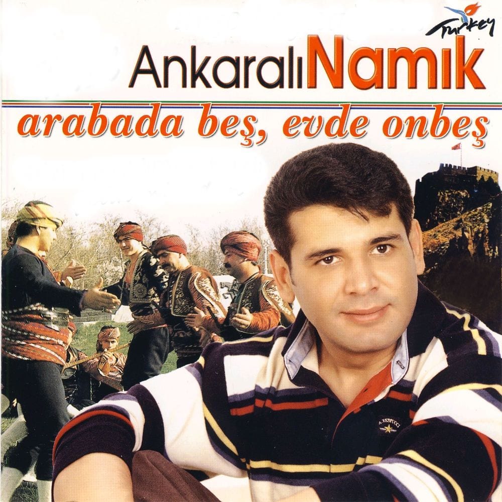 Arabada Beş Evde Onbeş cover
