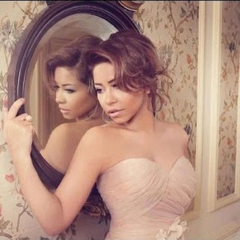 Sherine Live 2 cover