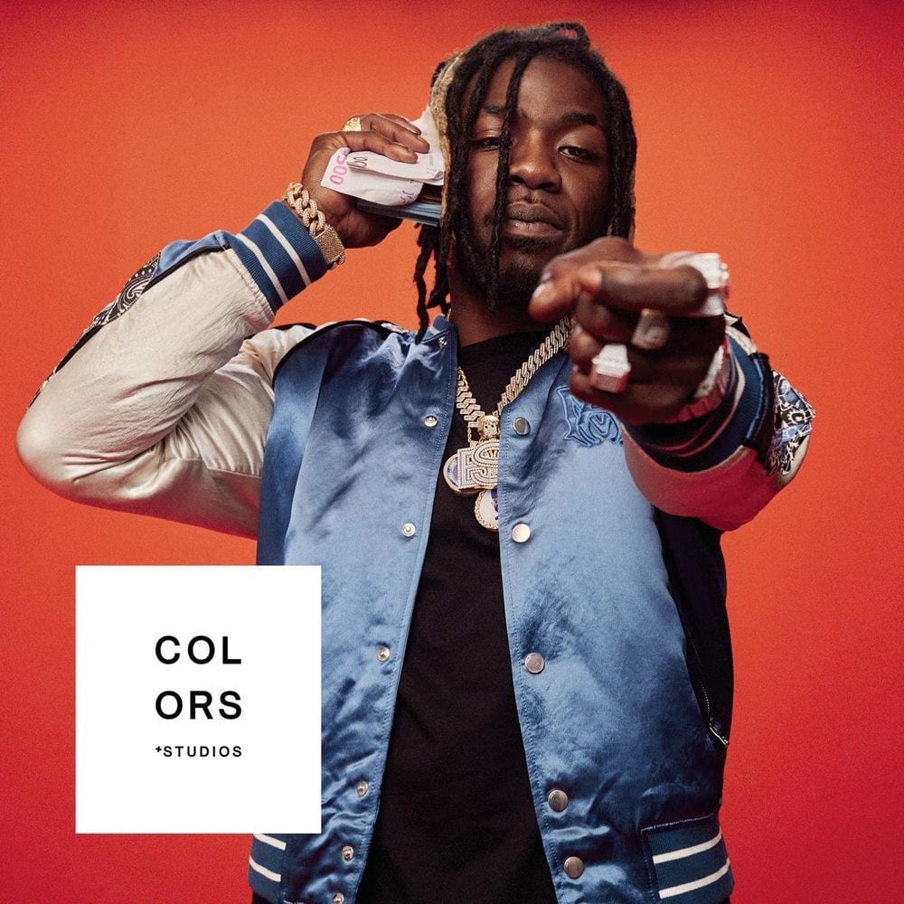 MOLLY - A COLORS SHOW cover