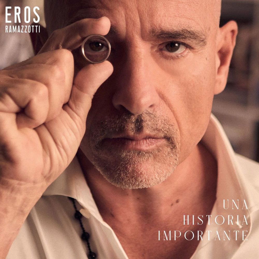 UNA HISTORIA IMPORTANTE cover