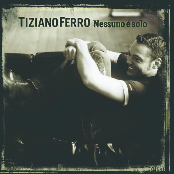 Nessuno è solo album cover