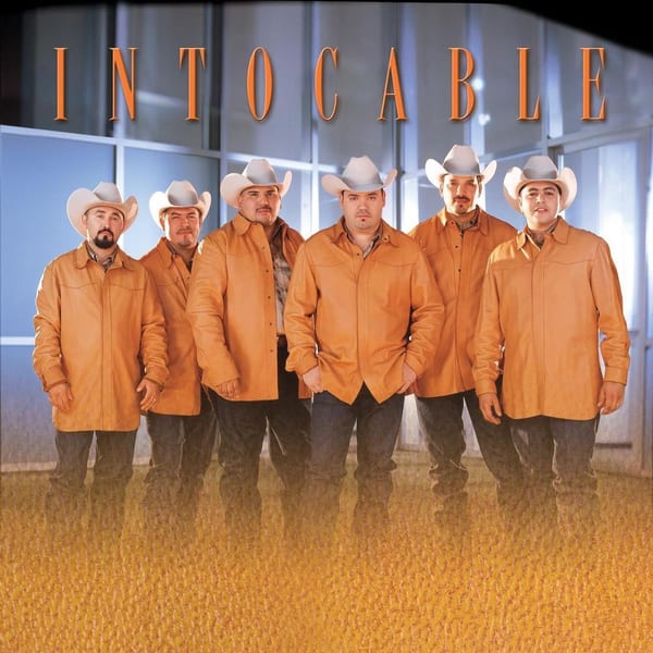 Intocable cover