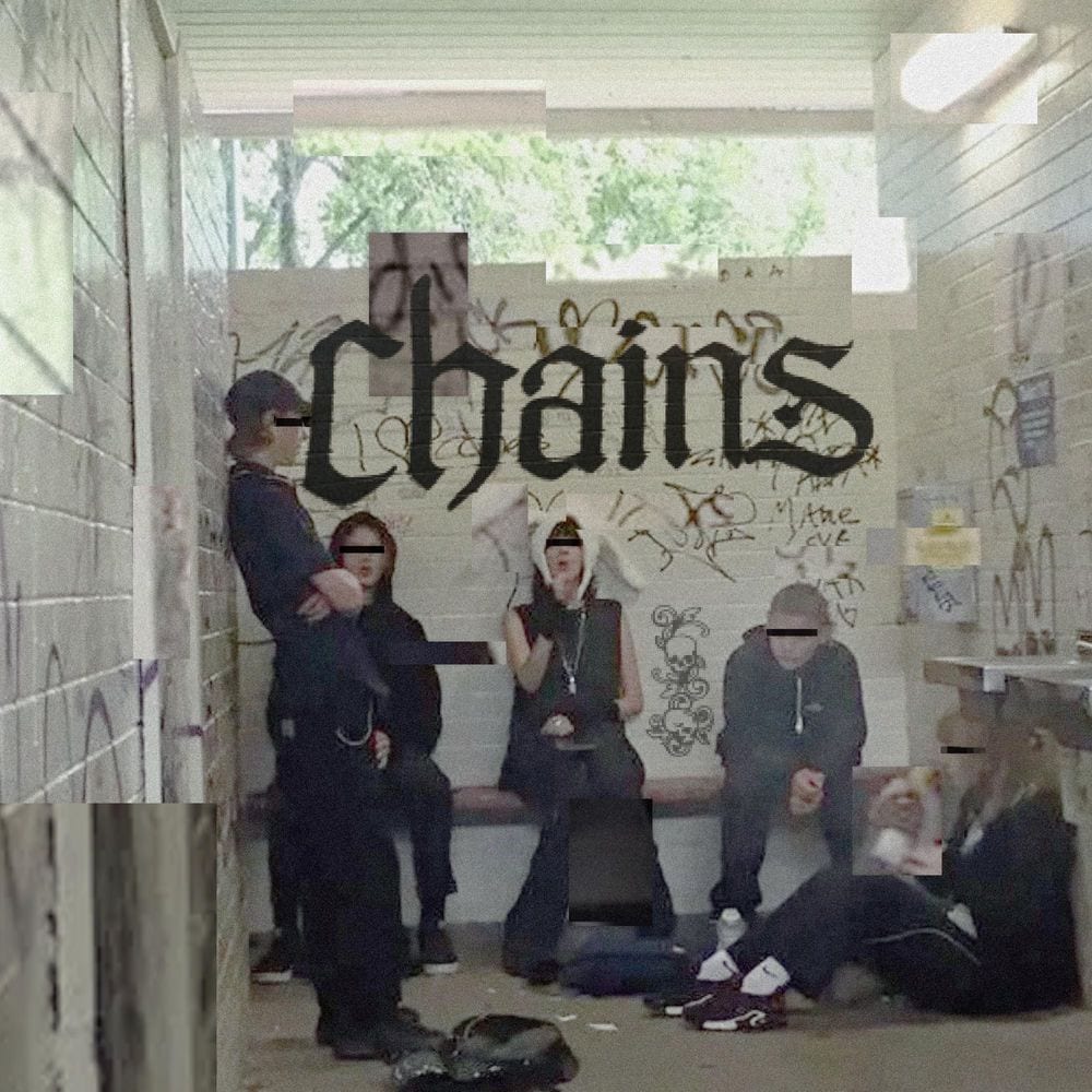 Chains cover