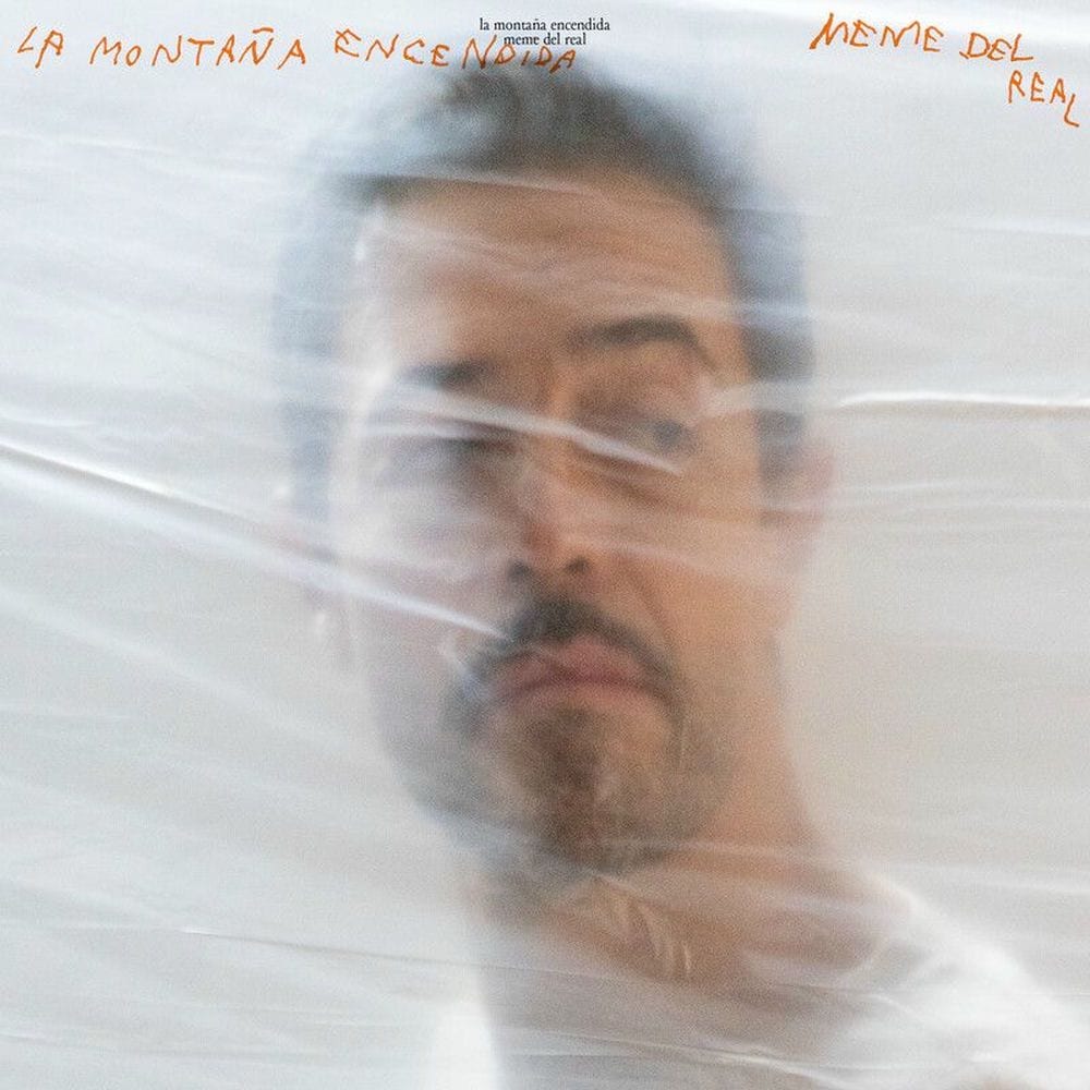 La Montaña Encendida cover