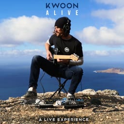 Alive (Live Experience) album cover