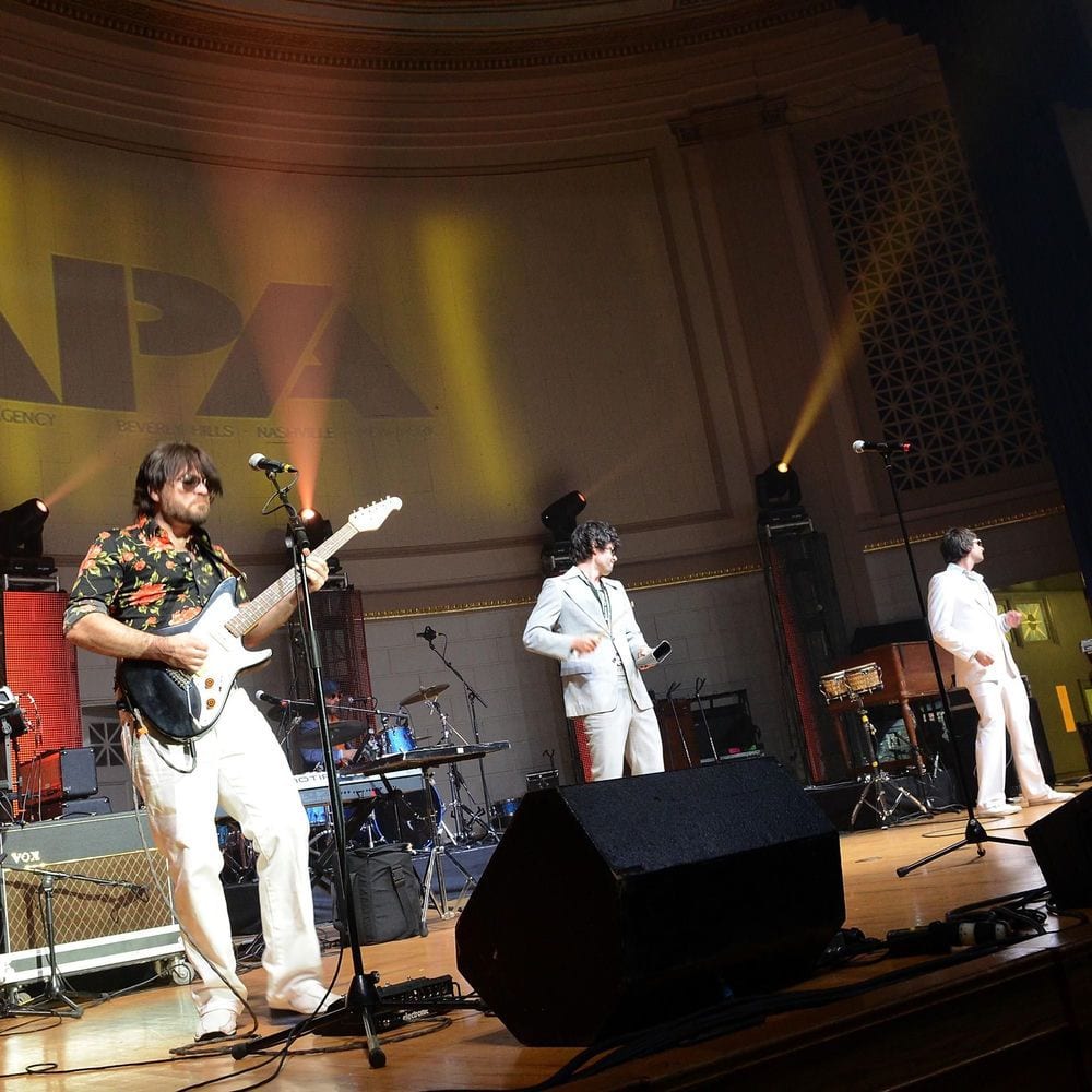 Yacht Rock Revue
