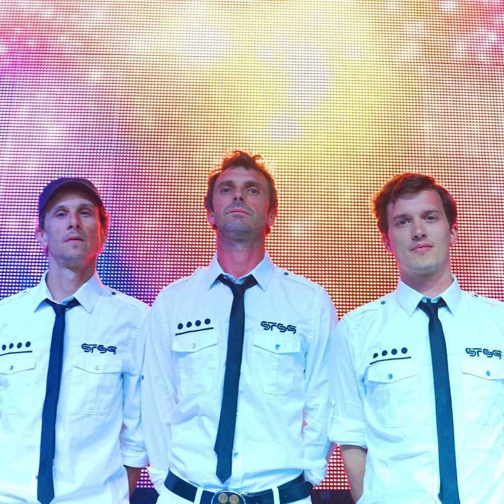 STS9