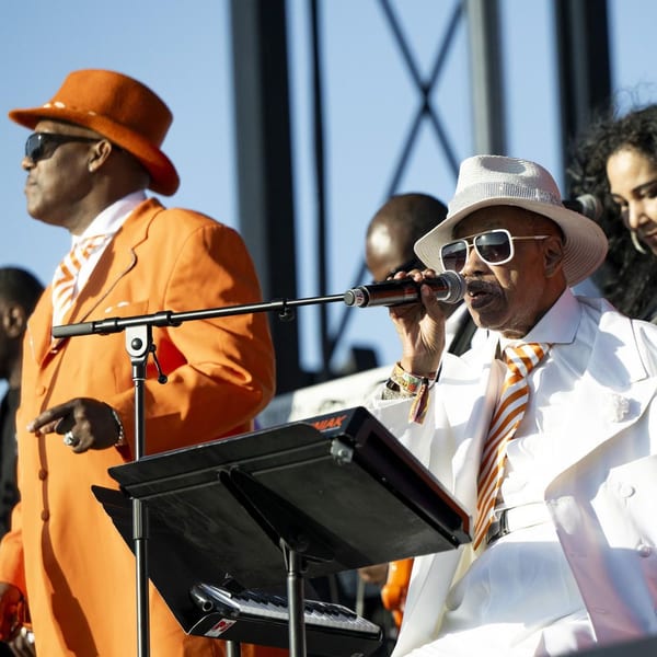 The Chi-Lites