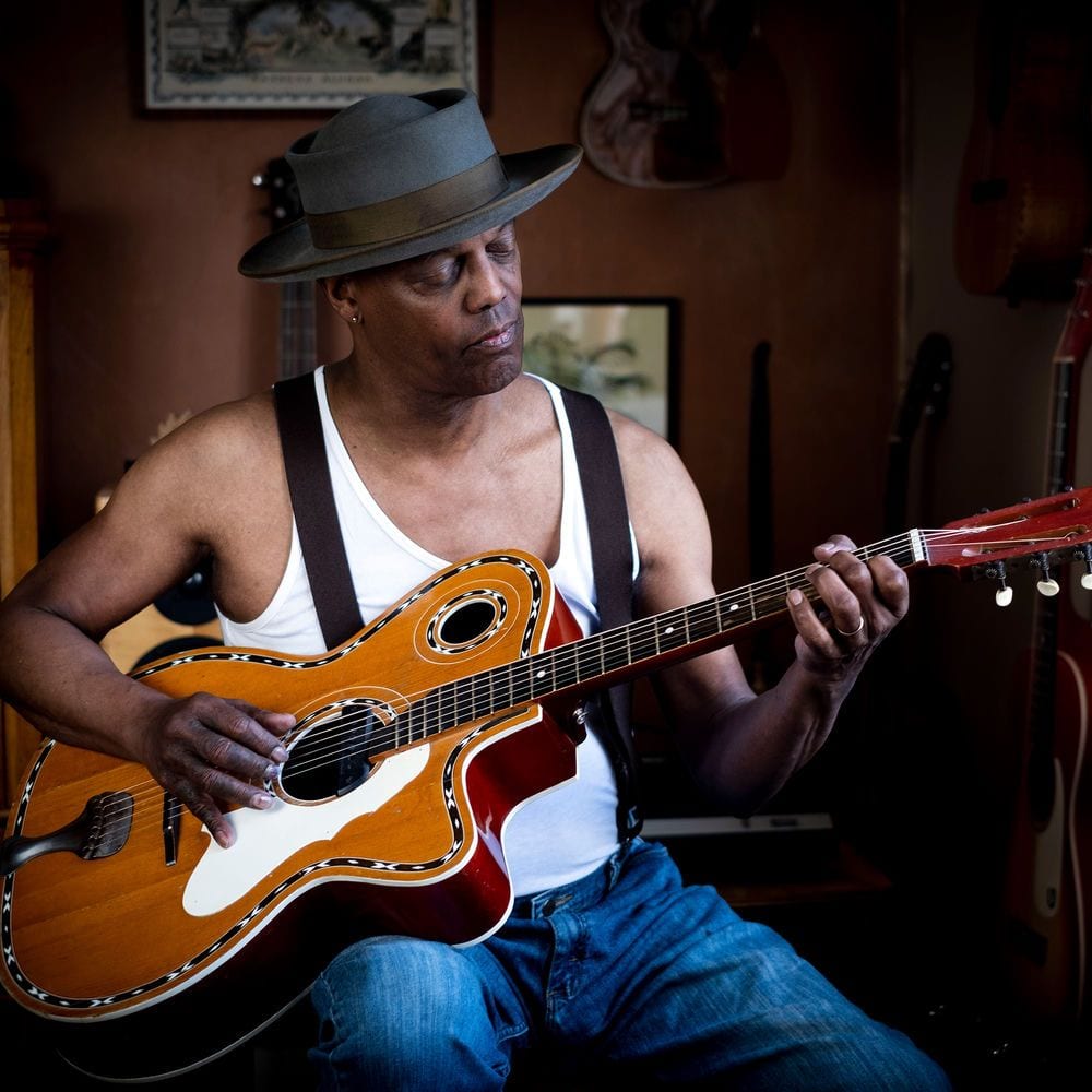 Eric Bibb