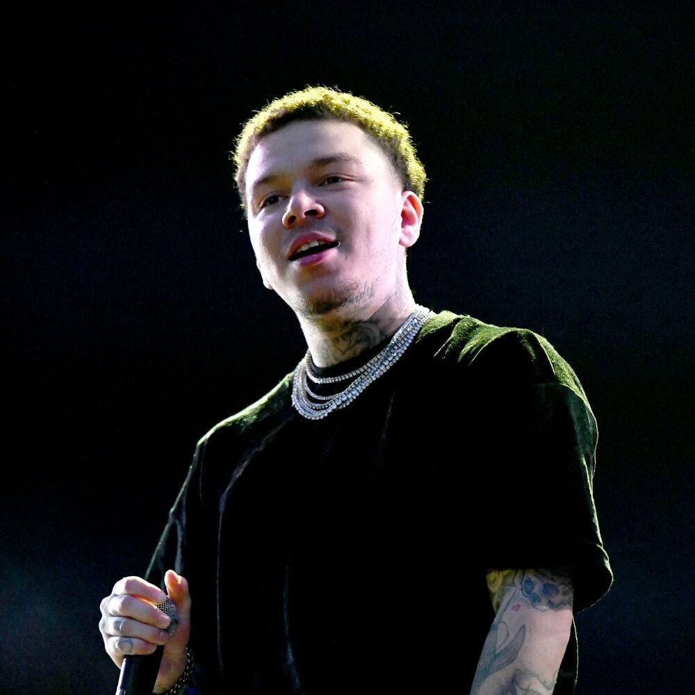 Phora