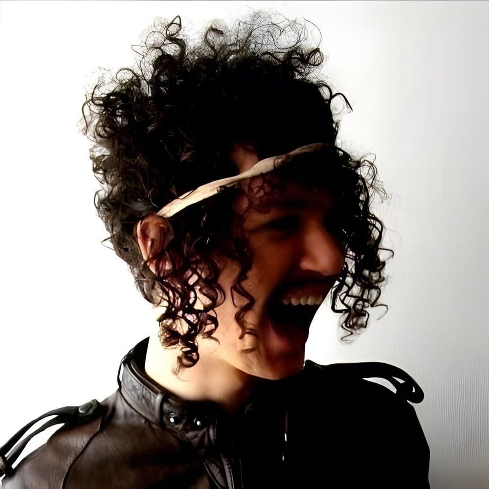 Darwin Deez