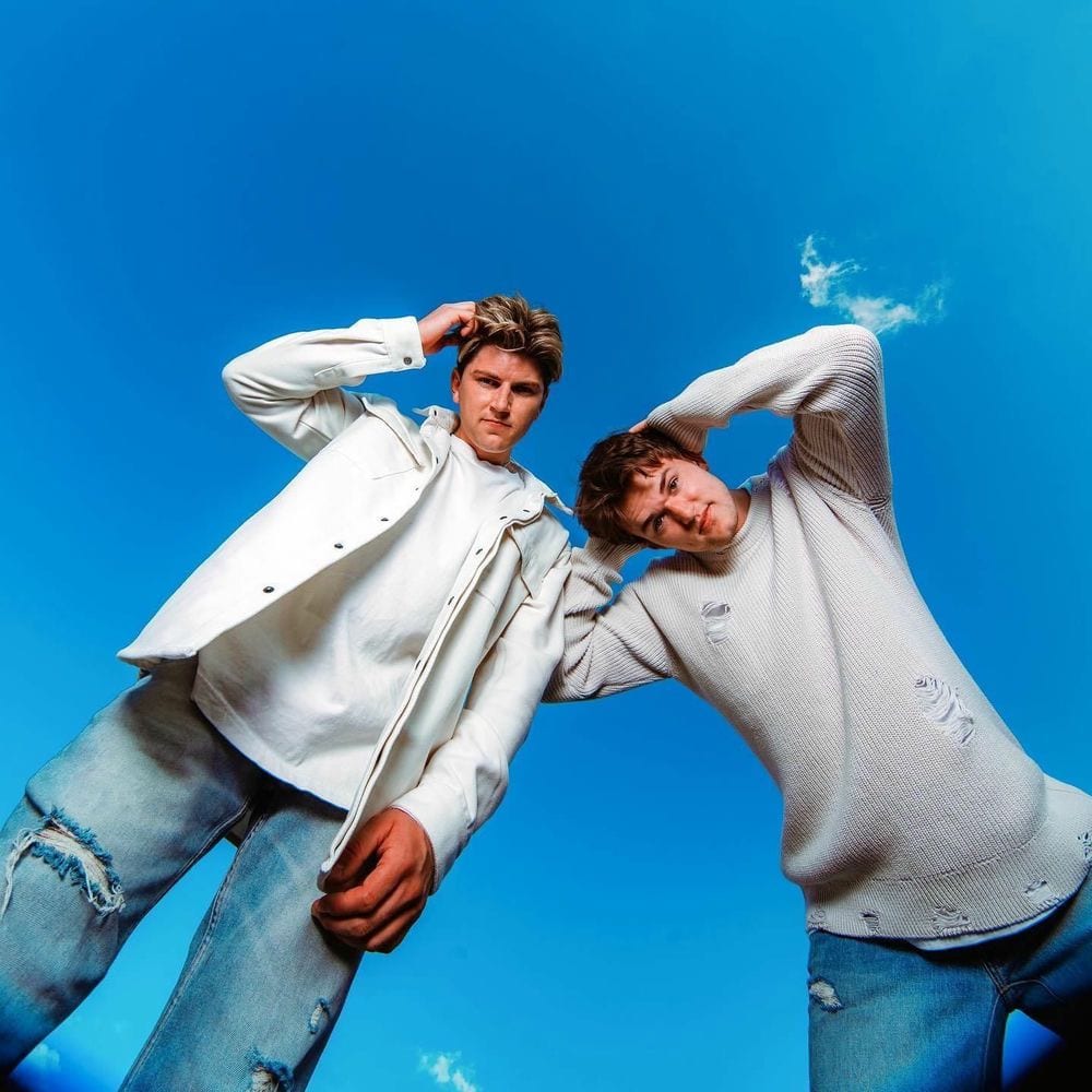 TWINSICK