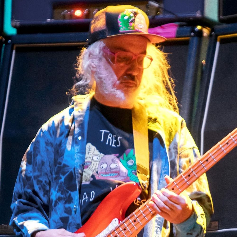 J Mascis