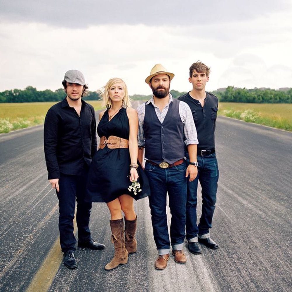 Drew Holcomb & The Neighbors