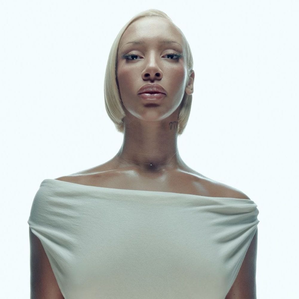 Naomi Sharon
